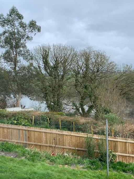 Bryndegwel In Saint Dogmaels, Cardigan- River Views, Free Parking 外观 照片